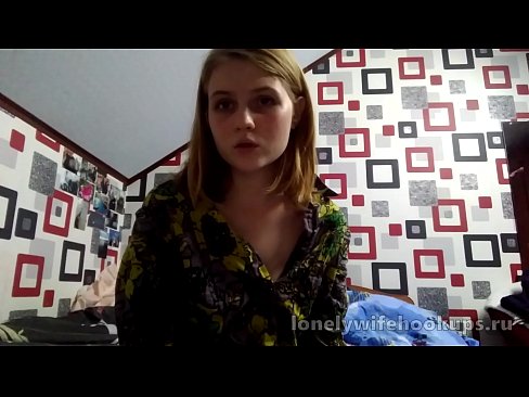 ❤️ Juna blonda studento el Rusio ŝatas pli grandajn dikojn. ️ Rusia porno ĉe ni ️❤